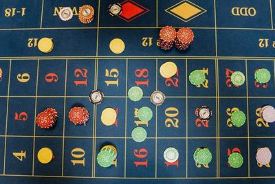 game Debet Poker
